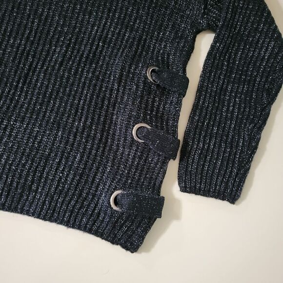 Doe & Rae Women's Black Marled V-neck Long Sleeve Sweater - Picture 11 of 14